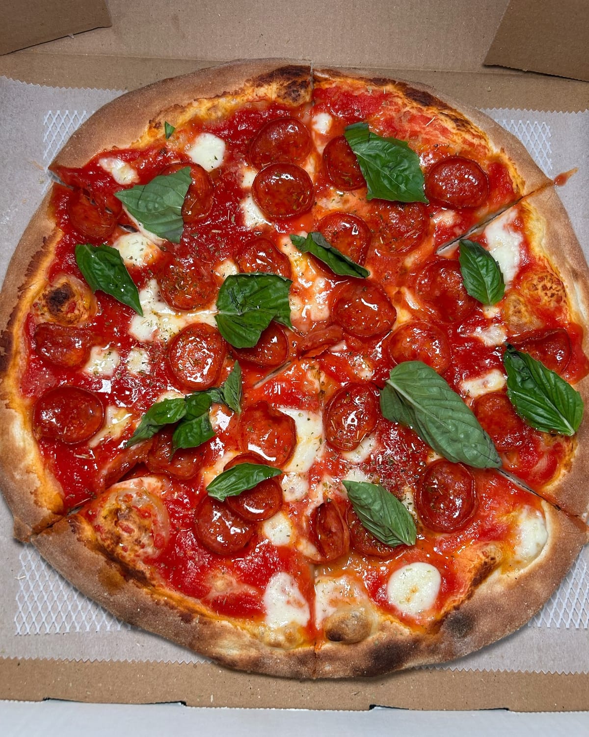 Esca's Pizza Expands from New York to Lake Mary