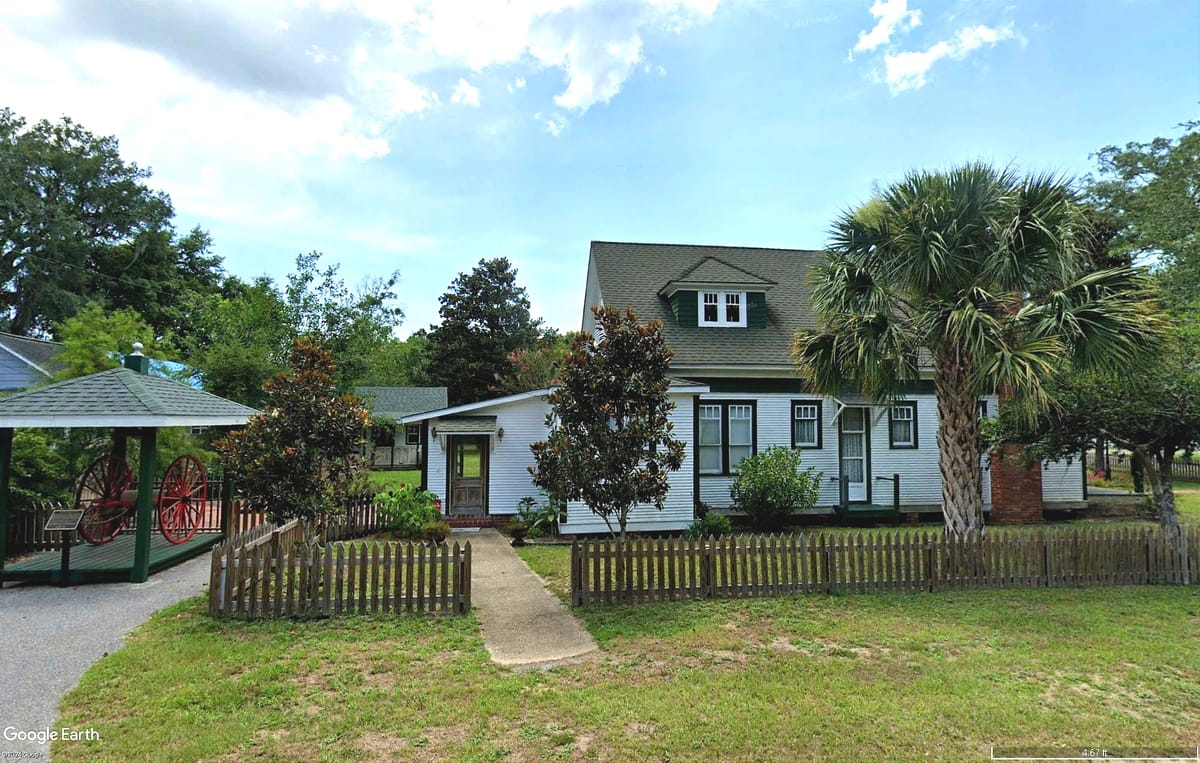Miss Luci's Tea Room to Open in Historic Bagdad Cottage