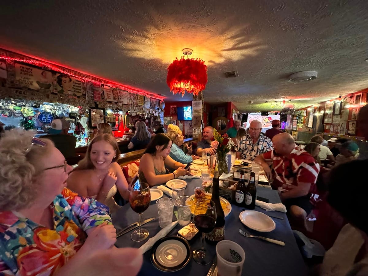 Redd's Pub Relocating in Santa Rosa Beach