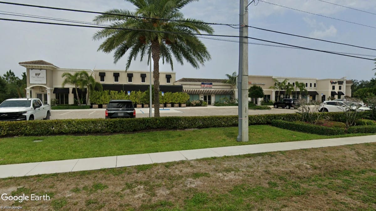 Pinellie’s Cafe Opening Soon in Hobe Sound