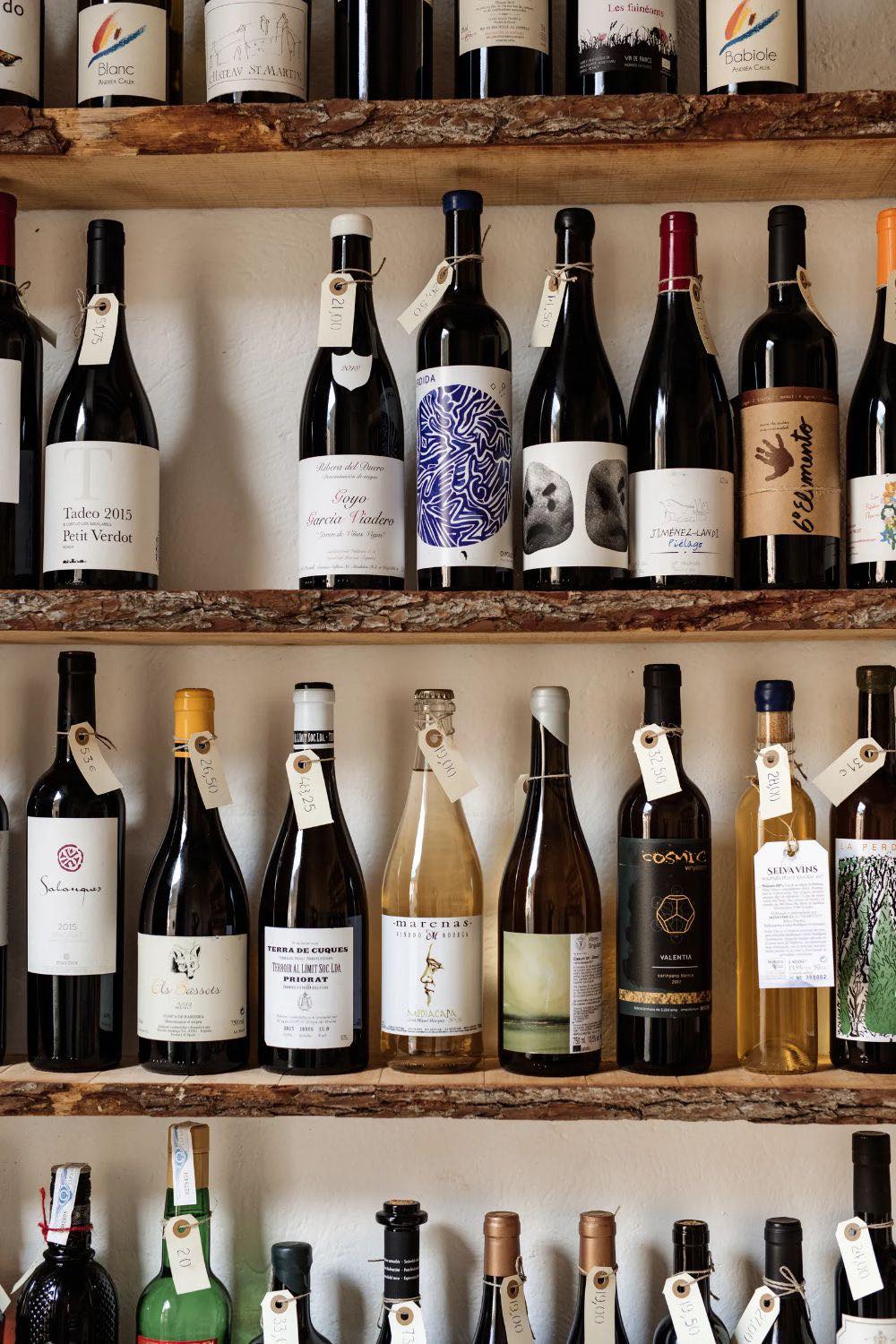 Neighborhood Wine Bar and Kitchen Coming Soon to Clermont