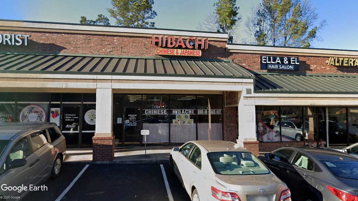6 Mix Blending Indian and Mediterranean Flavors in Peachtree Corners