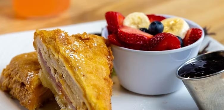 Miam Breakfast House Will Open Soon in Greensboro