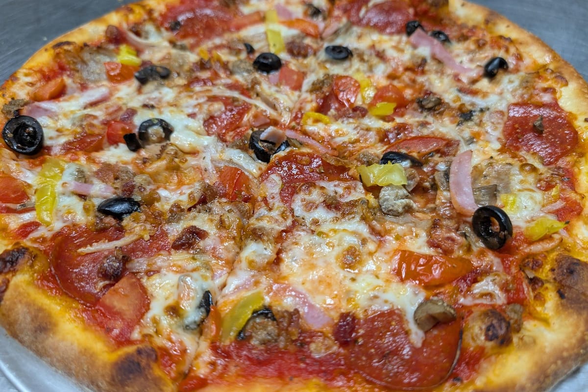 Jacksonville Pizza Brand Opening on Old Bay Meadows Road Monday, Dec. 22nd