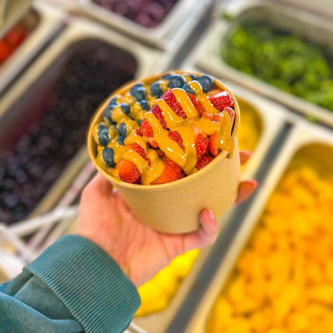 Smoothies and Bowls Shop Targeting Early Summer Opening in Brandon