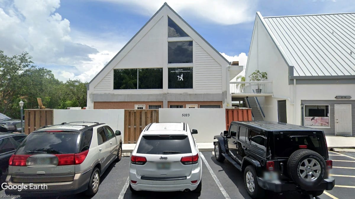 The Litty Kitty Bar Opening Soon in Naples