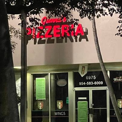 Gianna's Pizza Center Re-Opening in Plantation