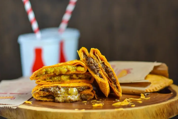Juici Patties Bringing Jamaican Fast Food to Boca Raton
