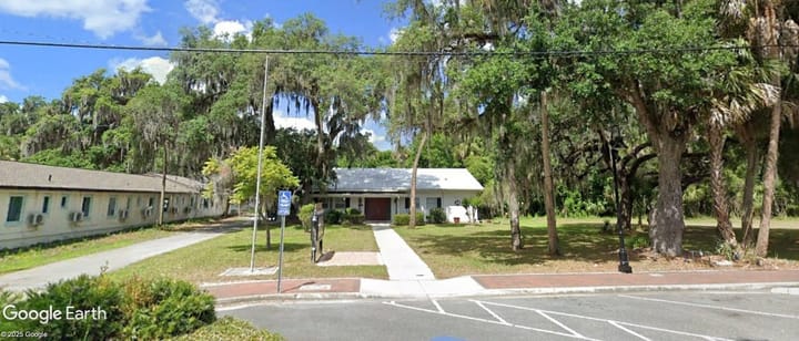 320 The Table Opening in Crystal River