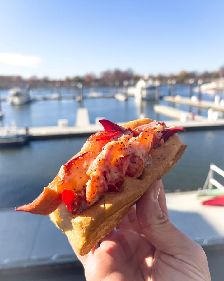 Mason's Famous Lobster Rolls Opening Three Locations in Southwest Florida