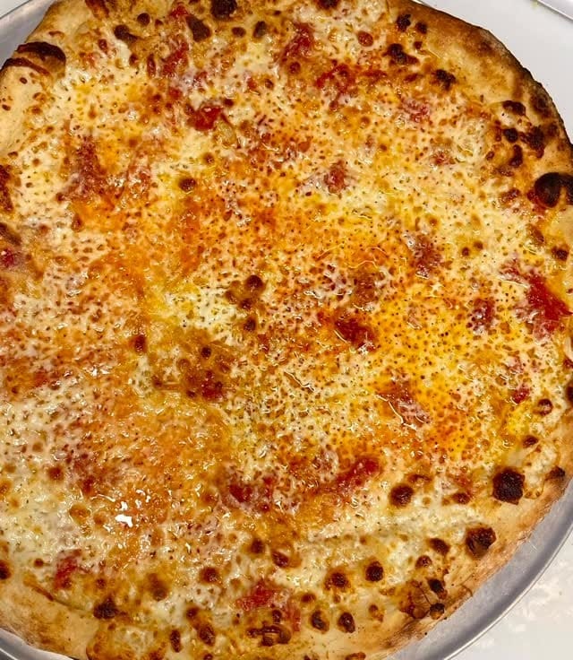Thin Crust Pizza Spot Opening Soon in Brookhaven
