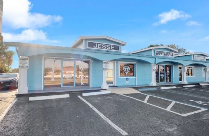 Good Neighbor Cafe Opening in Cape Canaveral